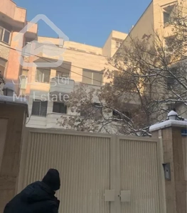 ۱۴۸متر۳خوابه