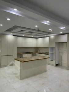 آپارتمان دو خوابه یک خواب مستر