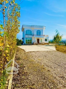 فروش ویلا باغ 4500متری لاکچری