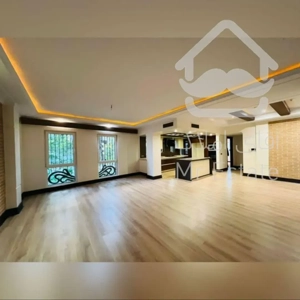 اجاره آپارتمان 140 متر دولت تاپ لوکیشن