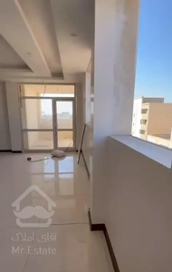 رهن واحد نوساز 215متری در باهنر
