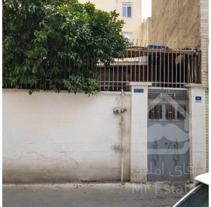 خانه کلنگی قابل سکنت 98 متر