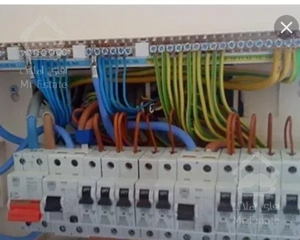 برقکار ساختمان تابلو برق و جعبه فیوز،