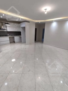 فروش ۱۰۰ متری ۲خواب/ زیر قیمت