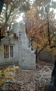 لواسان،کندعلیا،باغچه با بنای قدیمی سنتی