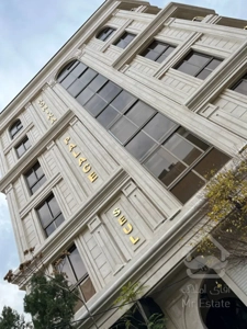 فروش اپارتمان5طبقه تک واحدی به همراه دو واحد تجاری یکجا بفروش میرسد