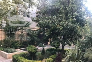 اپارتمان ٢٥٠ متری کلیدنخورده