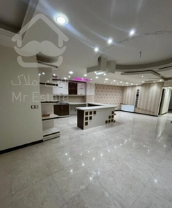 آپارتمان۱۲۵متر/محدوده خیابان شهدا/ کلیدنخورده/ فول