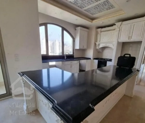 190 متر  بسیار شیک