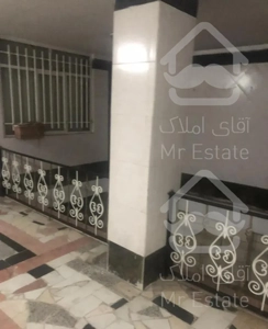 ۱۳۰ متر  دو خواب شهرک راه آهن دریاچه چیتگر