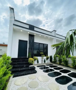 ویلا فلت۲۵۰ متری مدرن/شهرک برند/خط دریا