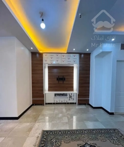 ۵۵ متری بر میدان