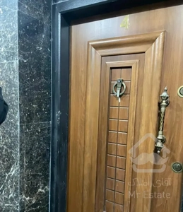 50 متر 4 ساله رو به افتاب فول امکانات