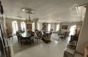 فروش /۲۵۰متر/نیاوران/۴خواب/برج برند