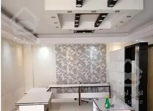 ۶۵ متر موقعیت اداری (بر گلاب)