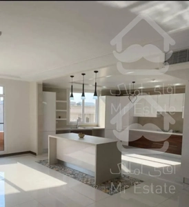 ۱۳۵متر// تکواحد // س شمالی