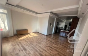 فروش آپارتمان ۱۱۷ متری سه خوابه  شیک