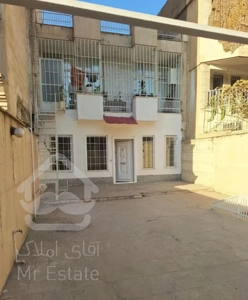 آپارتمان۱۳۰متر درب مستقل حیاط دار قیطریه شریعتی