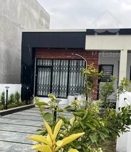 ویلا باغچه دوخواب 155 متری شهرک برند سند تک‌برگ