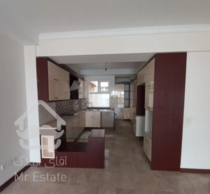 ۱۱۷ متر دو خواب کلیدنخورده