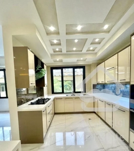 زعفرانیه ۱۵۶ متر ۳ خواب سونا استخر فعال