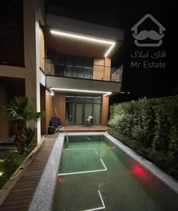 فروش ویلا ۳۰۵ متری استخردار /کلارآباد