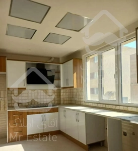 100متری/دوخواب/فول امکانات/تخلیه/بالای آزادی