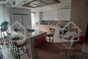 آپارتمان ۱۶۰متری سه خوابه