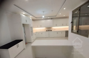 آپارتمان 162 متر * امامت 23 * دارای 2 پارکینگ