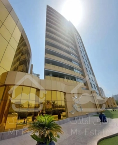 فروش ۲۰۰متر * پنت برج طلایی* آکواریومی