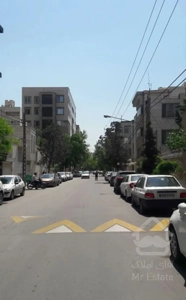 آپارتمان ۱۵۵ متر، آسانسور