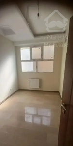 فروش واحد ۱۳۶ متری سه خوابه فول طبقه دوم