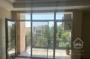 نیاوران ۱۰۰متر ۲خواب ویو و تراس قابل چیدمان