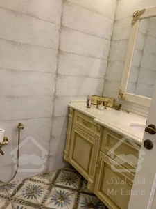 184 متری آجودانیه