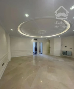 آپارتمان ۱۴۰متر/ ۲پارکینگ/درکه