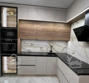 **آپارتمان ۱۸۳متر ۳خواب تکواحدی شیک خ بزرگمهر **