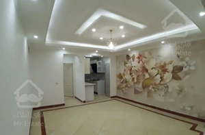 62 متر طبقه اول روبنما/پارکینگ سندی/ کم واحد