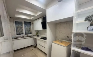 مجیدیه‌جنوبی/لوکیشن‌عالی/۸۰متر،با پارکینگ،انباری