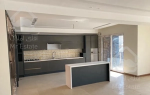 آپارتمان ۱۸۵متر کلید نخورده شمال مرزداران