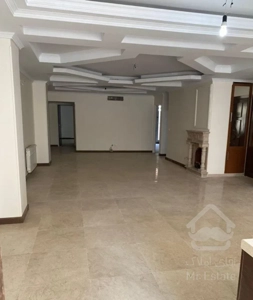 ۱۳۶ متر ۳ خوابه ط اول