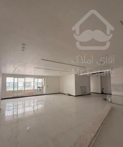 آپارتمان ۱۶۰ متر شهرک کریم آباد طبقه ۶