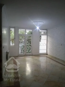 ویلایی دوبلکس / 250 متری/ 4 خوابه / در میرداماد