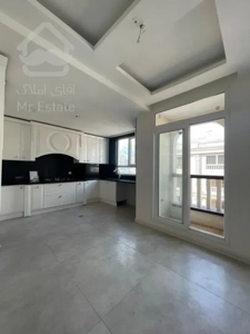 فروش اپارتمان 106 متری ولنجک/ طبقات بالا