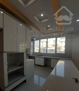 ۶۲ متر ۲ خواب/پارکینگ اصلی و انباری/نارمک شمالی