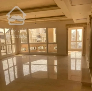 ۱۲۰ متر/۳ خواب/ ابر سازه ای/در قلب شهران (بی همتا