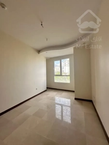 فروش  ولنجک   200 متر طبقات بالا