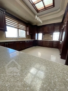 فروش اپارتمان 310 متری زعفرانیه