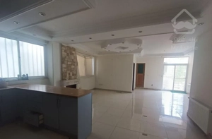 85 متر  / فردوسی غربی / عرصه اعیان