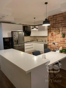 فروش 130 متری اختیاریه