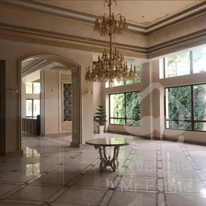 اجاره 220 متری دروس